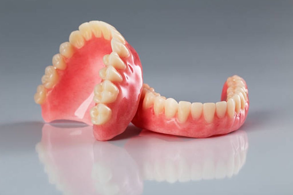 Diş Protez Fiyatları - Takma Diş